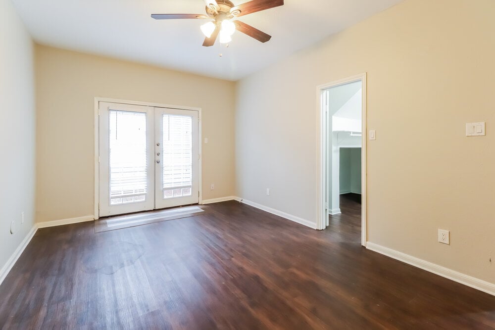 Building Photo - 3910 Cedar Valley Dr