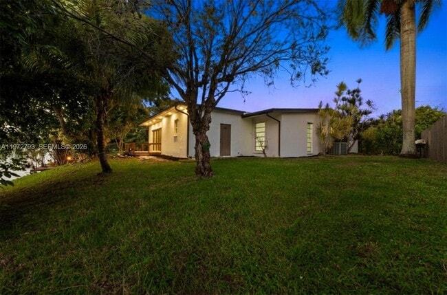 Building Photo - 1905 NW 62nd Terrace