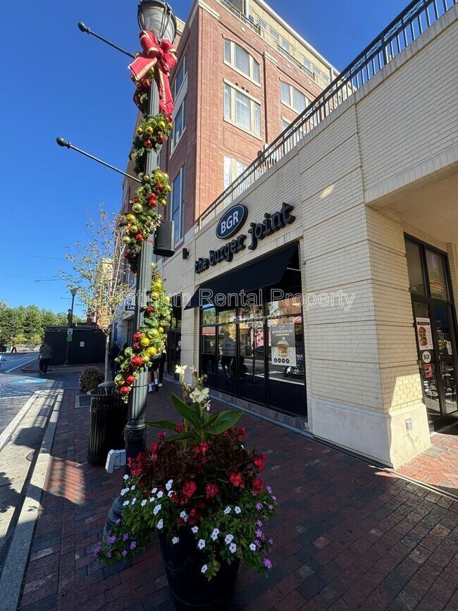 Building Photo - 264 19th St NW