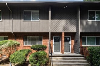 Building Photo - 1604 Briarcliff Rd NE