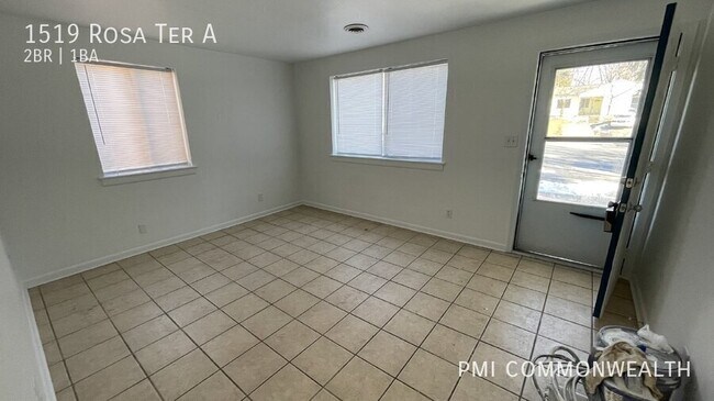 Building Photo - 1519 Rosa Terrace