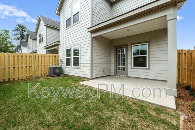 Building Photo - 557 Yuma Ln