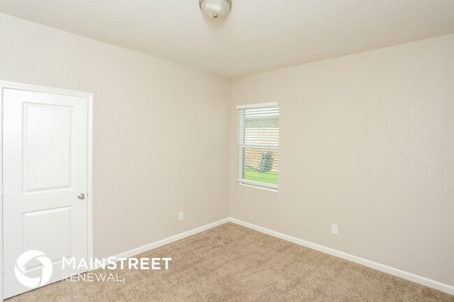 Building Photo - 437 Stone Creek Blvd
