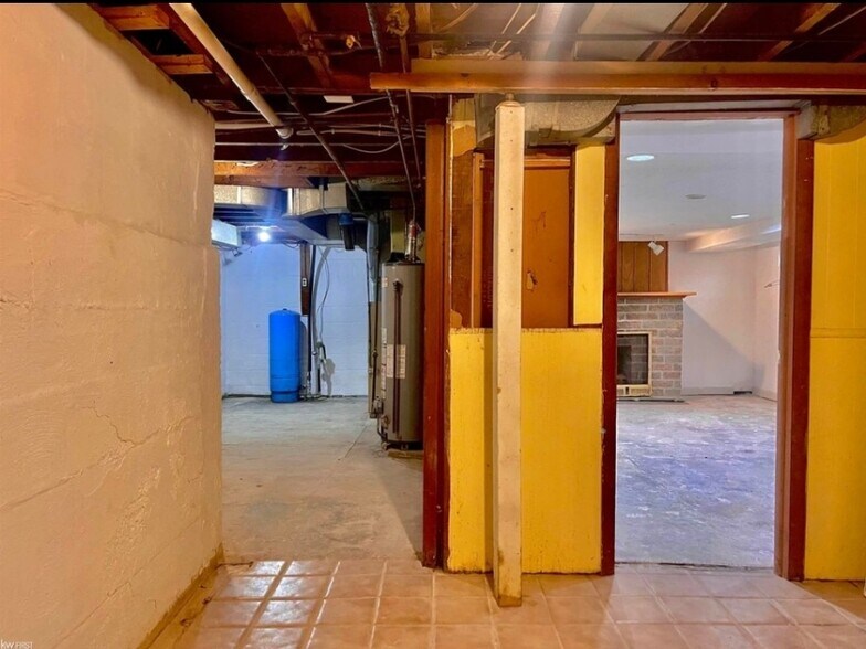 Building Photo - 1194 South St