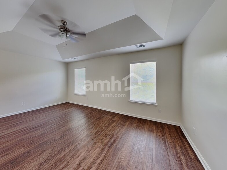 Building Photo - 7628 Nicolette Ct