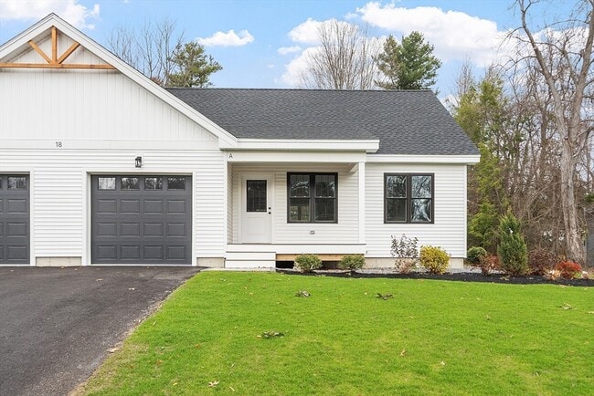 Building Photo - 18 Buttonwood Pl