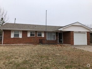 Building Photo - 320 Mimosa Dr