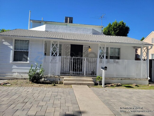 Building Photo - 4451 Stansbury Ave