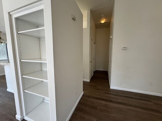 Building Photo - Three Bed, Two Bath Home with a Two Car Garage