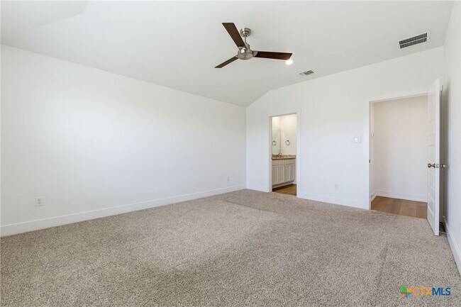 Building Photo - 8822 Trungle Rd
