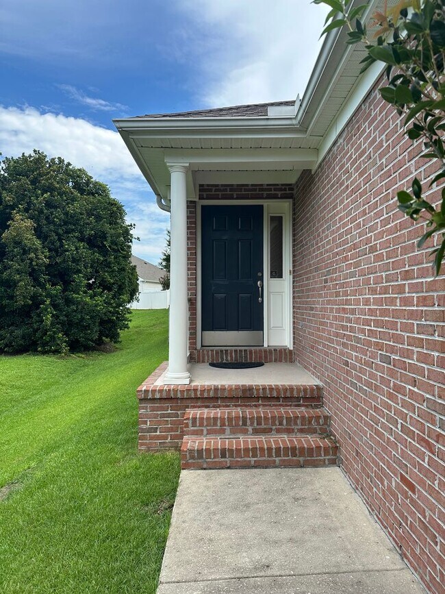 Building Photo - Gorgeous 3 Bedroom 2 Bath home in Piney Z ...