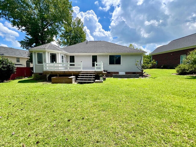 Building Photo - 104 Weatherby Ct
