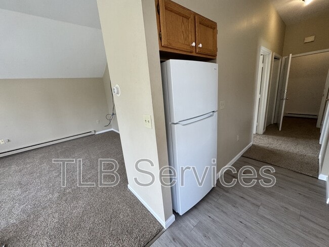 Building Photo - 15927 PA-407