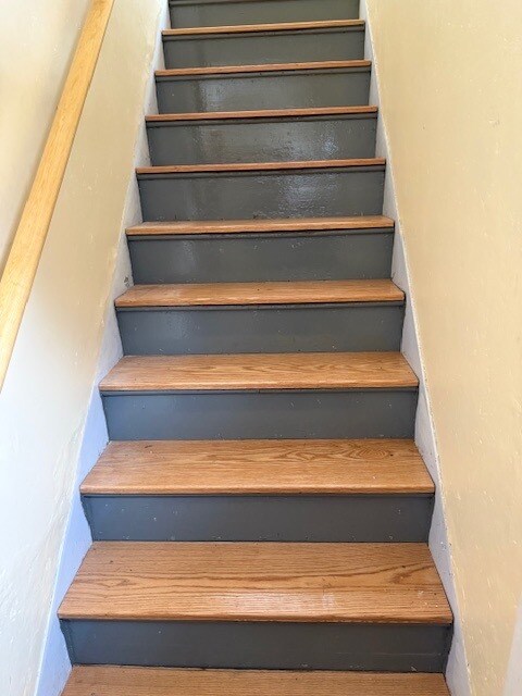 Building Photo - 121 Mount Tobe Rd