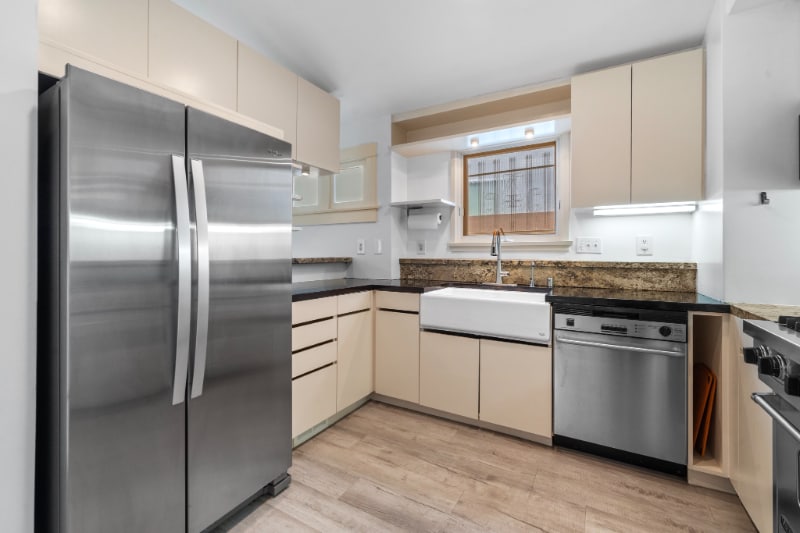 Building Photo - 525 Grand Blvd