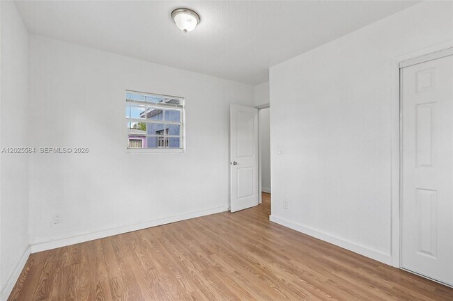 Building Photo - 1045 NW 115th St