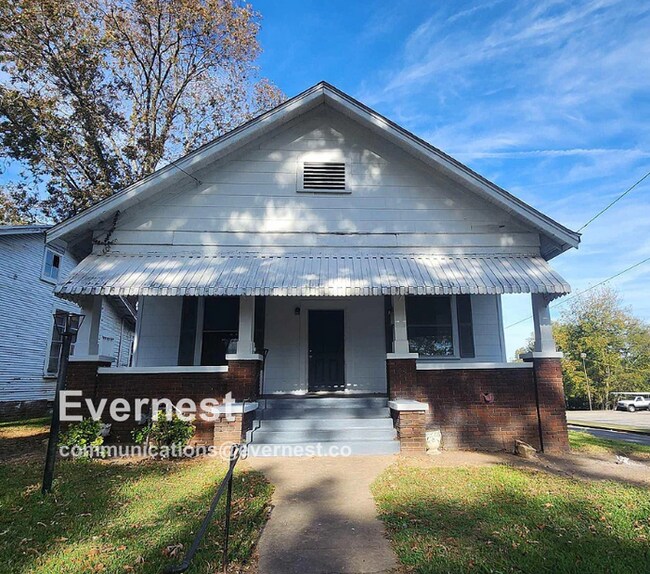 Primary Photo - 2915 Ave Y