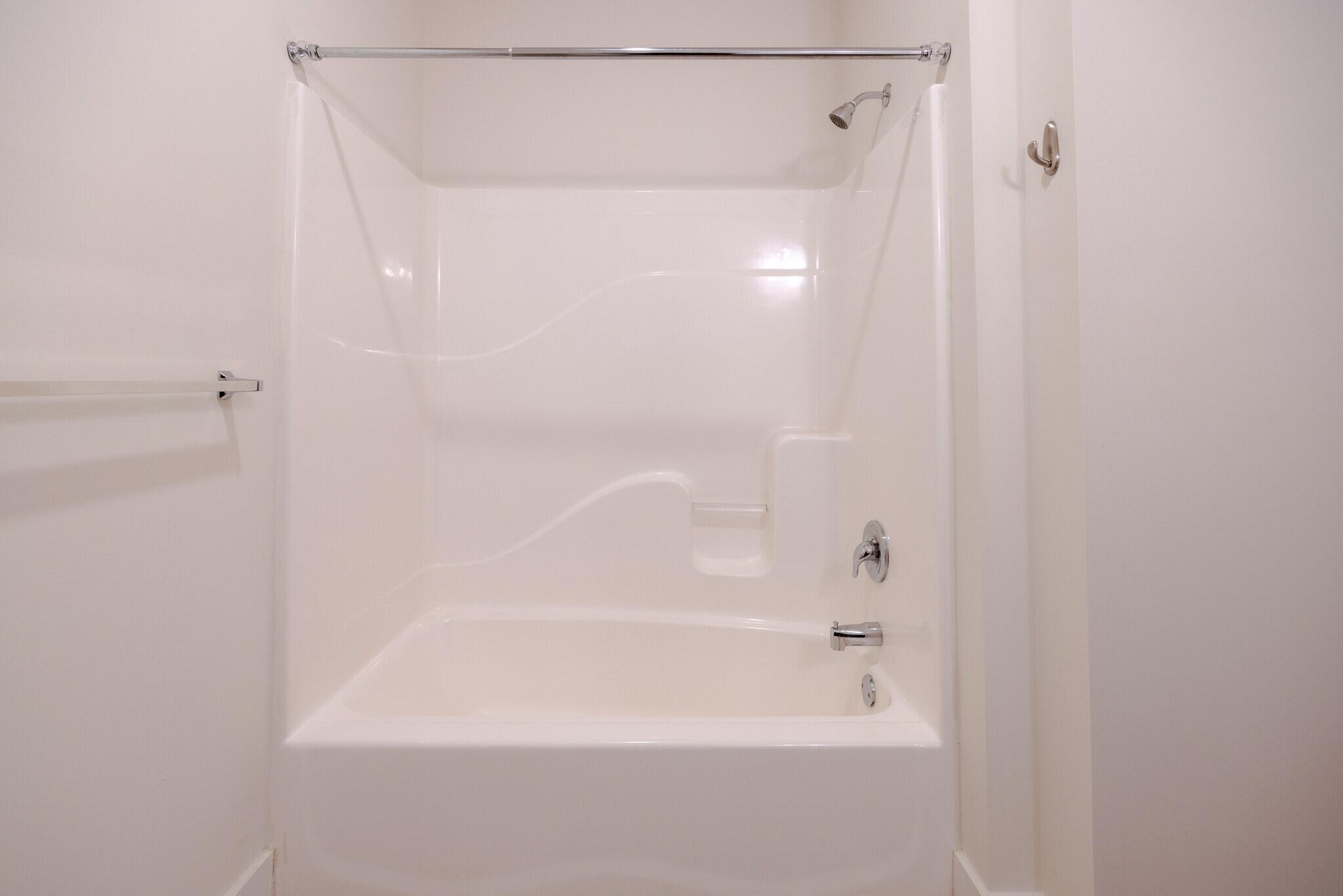 Building Photo - 308 Columbus Ave