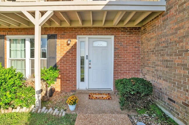 Building Photo - 4001 Anderson Rd