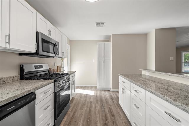 Building Photo - 609 N Norma Dr