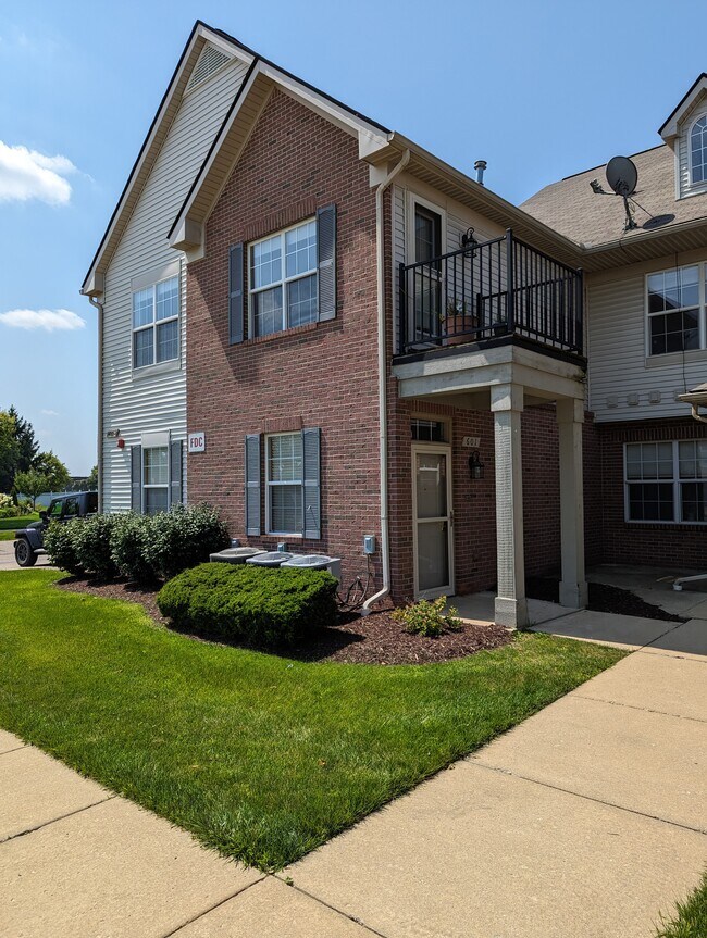 Primary Photo - 601 Worthington Dr