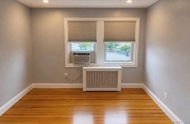 Building Photo - 49 Hempstead Ave