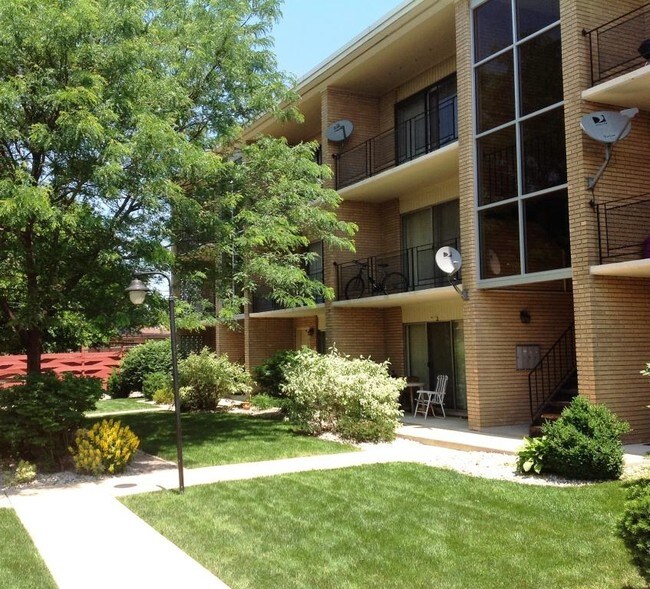 Oak Lawn Apartments 9955 S Cicero Ave Oak Lawn IL 60453 Apartment