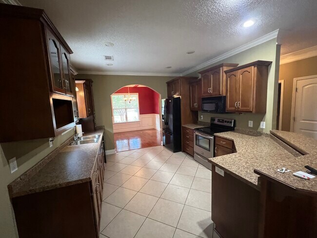 Building Photo - 509 Eagle Springs Dr