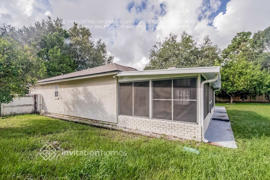 Building Photo - 12621 Gandalf Ln