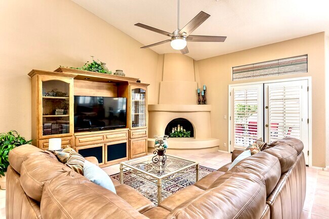 Building Photo - 4914 E Windstone Trail