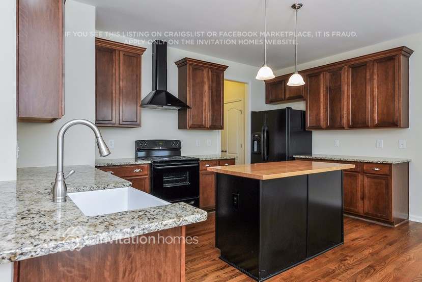 Building Photo - 4204 Prelude St