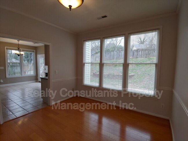 Building Photo - 3310 Mill Spring Ct