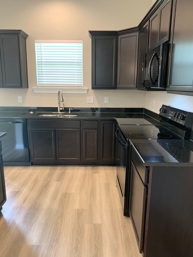 Building Photo - 4BD/2.5BA New Construction House for Lease...