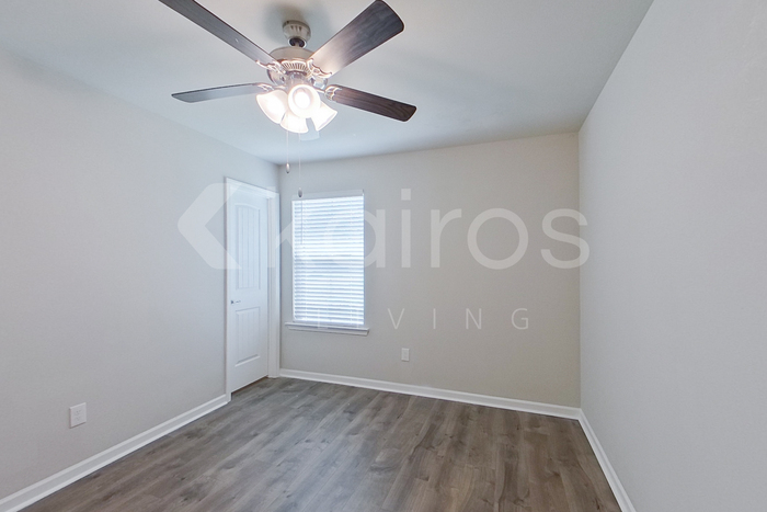 Building Photo - 119 Yardley Ct