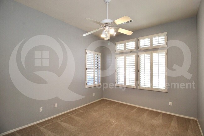 Building Photo - 1445 S Park Grove Cir
