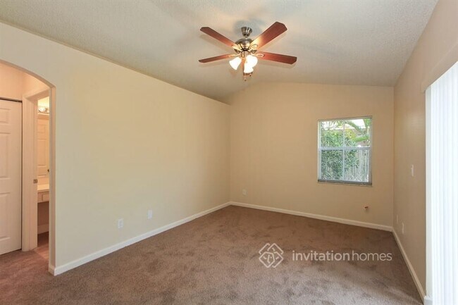 Building Photo - 254 NW 207th Terrace