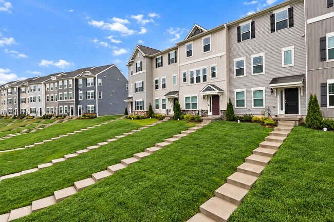 Building Photo - 205 Joppa Farm Rd