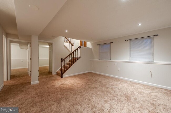 Building Photo - 1709 Dogwood Dr