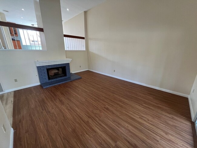 Building Photo - 3108 Old Bridgeport Way