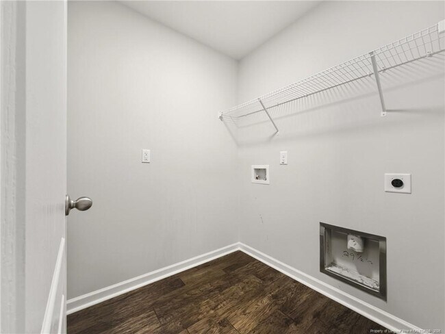 Building Photo - 34 Merlin Ct