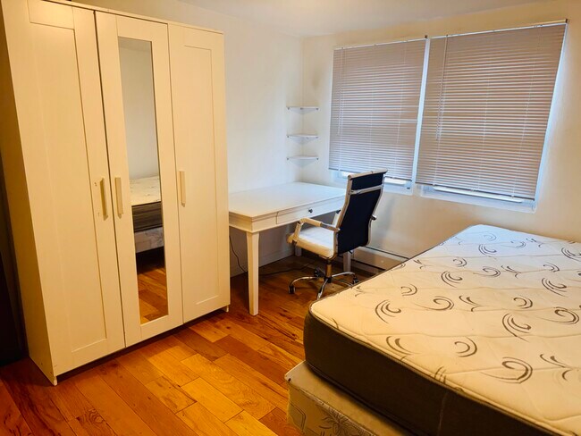 Building Photo - 41 Prospect Ave