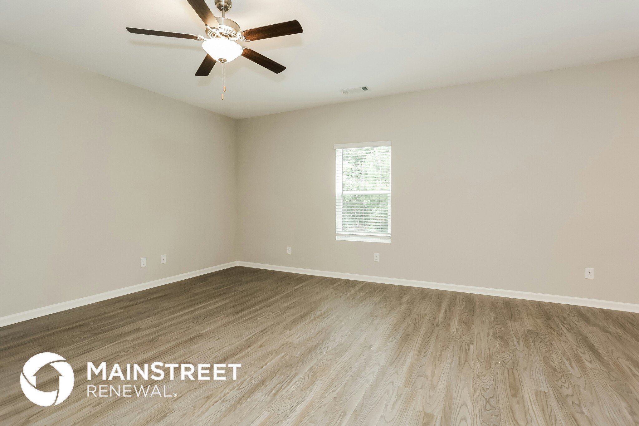 Building Photo - 518 Firethorn Ct