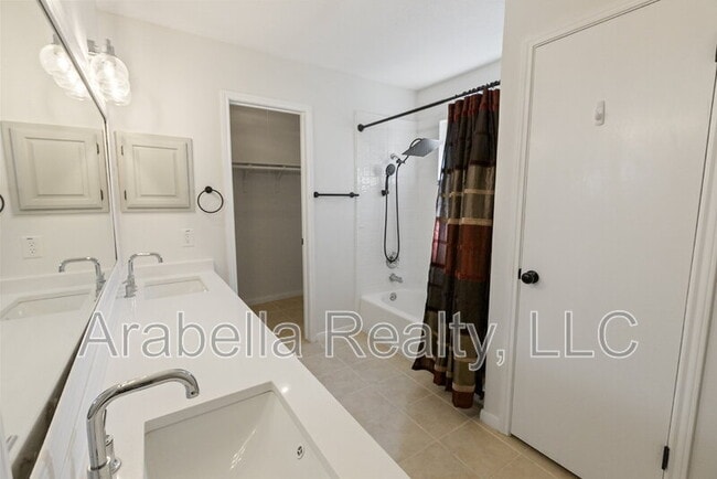 Building Photo - 8554 Timber Lodge