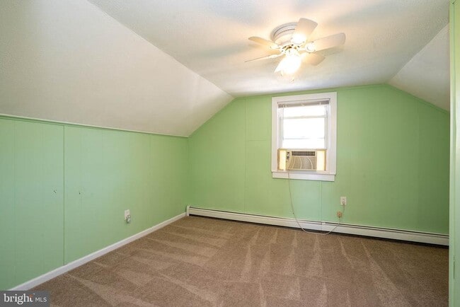 Building Photo - 135 Keswick Ave