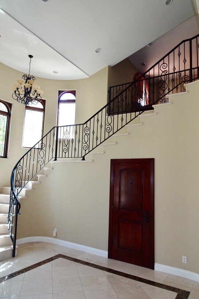 Building Photo - 4335 Jubilo Dr