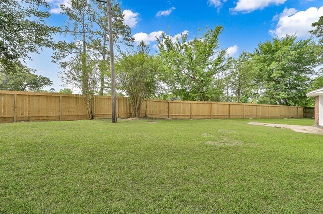 Building Photo - 22603 Pebworth Pl