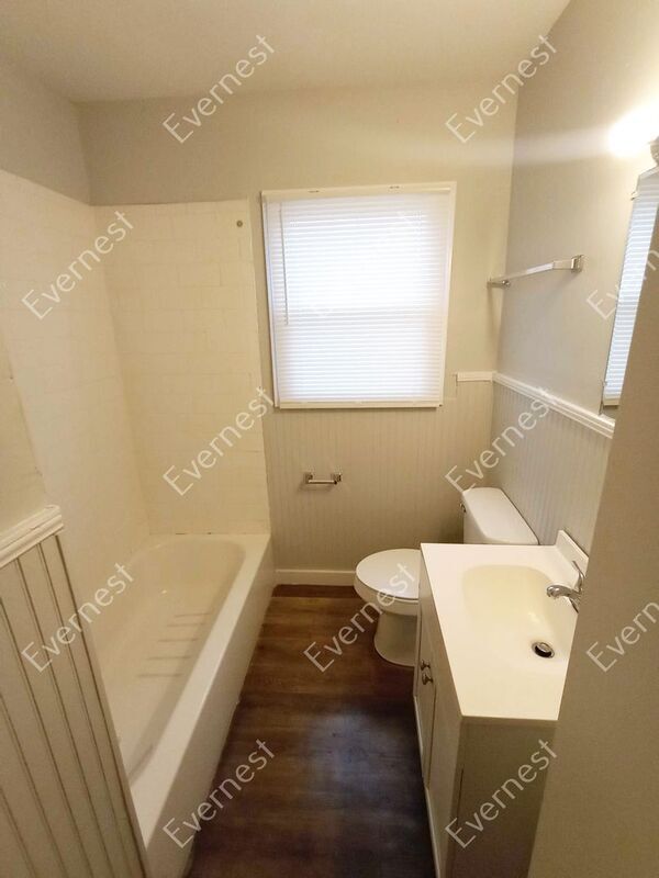 Building Photo - 1529 30th Street Ensley