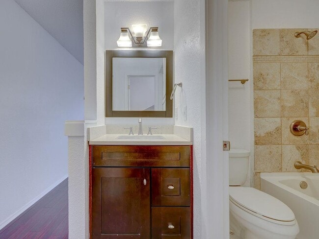 Building Photo - 1710 Cinnamon Path