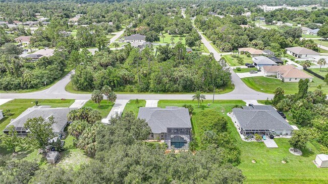 Building Photo - 2880 Vogler Ln