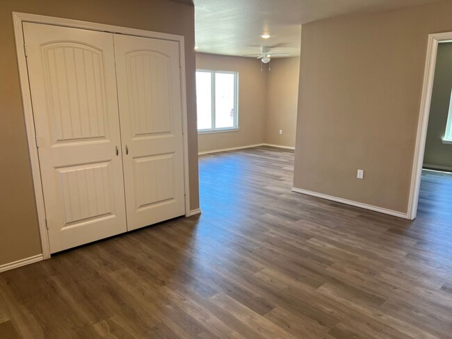 Building Photo - 3 Bedroom Home In Lubbock ISD!